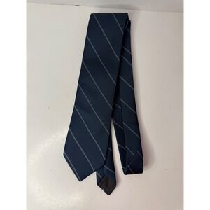 Resilio Navy Blue Striped Necktie Silk Business Professional Career Classic